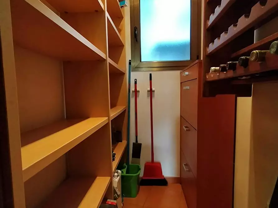 Immagine 5 di Appartamento in affitto  in Txakolin Kalea a Bilbao