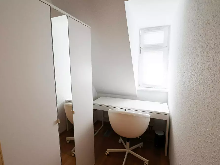 Immagine 3 di Camera in affitto  in Thälmannstraße a Erfurt
