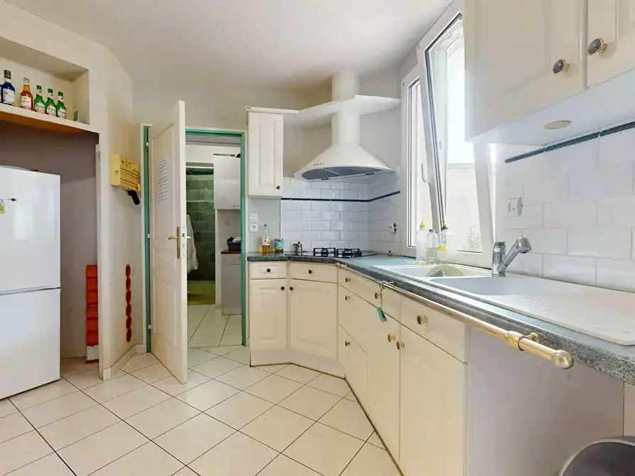 Immagine 9 di Camera in affitto  in Rue Barra a Angers
