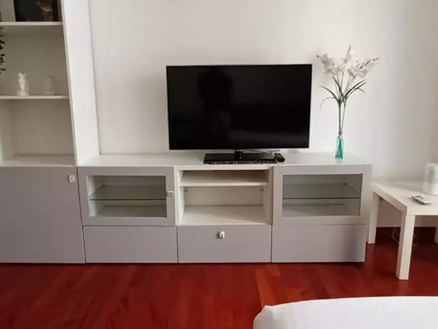 Immagine 9 di Appartamento in affitto  in Via Guido Mazzoni a Roma