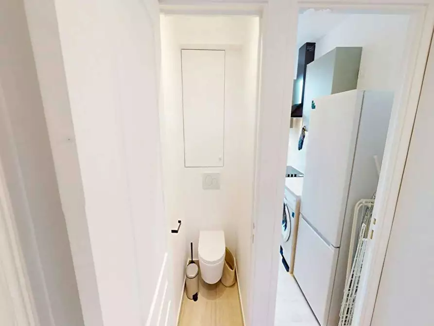 Immagine 4 di Camera in affitto  in Rue Chaligny a Paris
