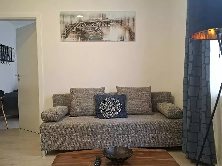 Immagine 2 di Appartamento in affitto  in Neumarktstraße a Wuppertal