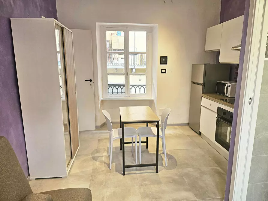 Immagine 5 di Appartamento in affitto  in Corso Giulio Cesare a Torino