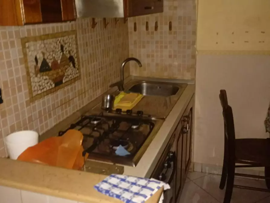 Immagine 5 di Appartamento in affitto  in Via San Cosmo Fuori Porta Nolana a Napoli