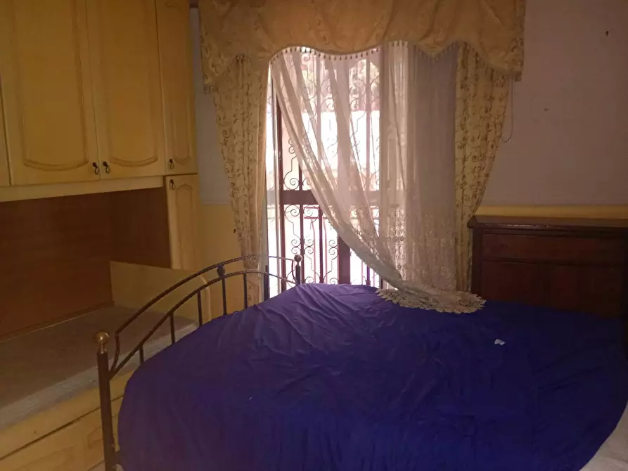 Immagine 6 di Appartamento in affitto  in Via San Cosmo Fuori Porta Nolana a Napoli