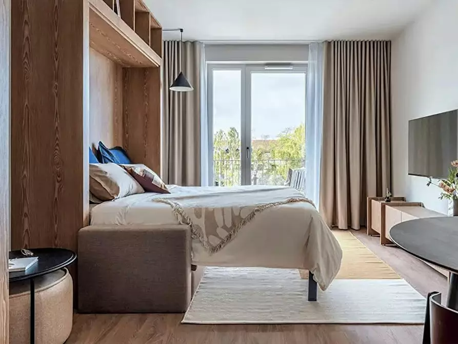 Immagine 2 di Appartamento in affitto  in Buschkrugallee a Berlin