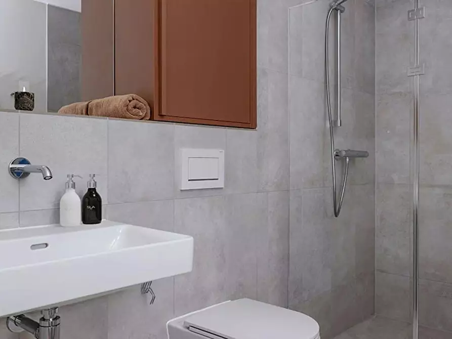 Immagine 4 di Appartamento in affitto  in Buschkrugallee a Berlin
