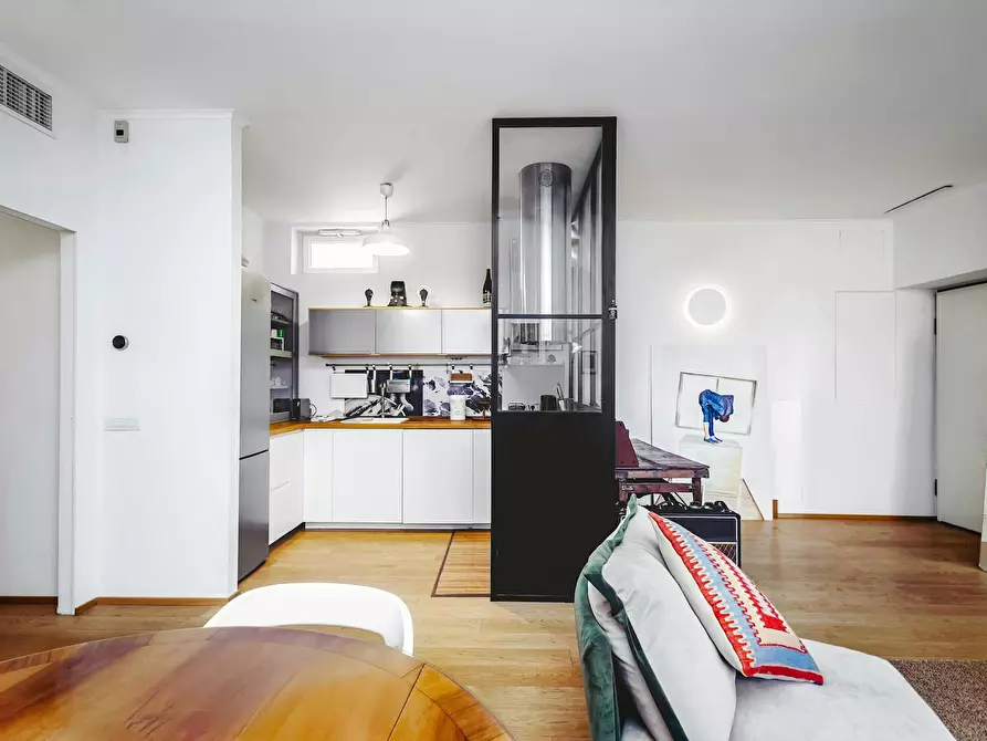 Immagine 4 di Appartamento in affitto  in Via Giulio e Corrado Venini a Milano