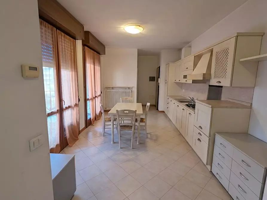 Immagine 2 di Appartamento in affitto  in Via Ferruccio Parri a Bologna
