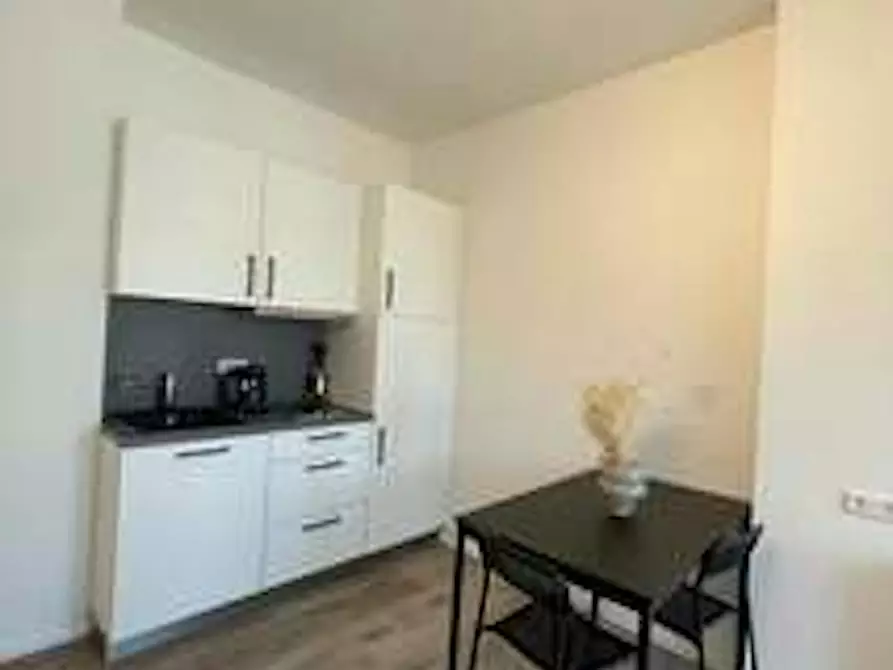 Immagine 6 di Appartamento in affitto  in Neckarstraße a Stuttgart Stuttgart-Mitte