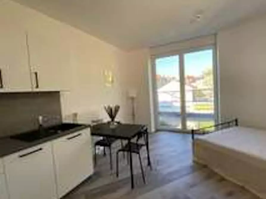 Immagine 2 di Appartamento in affitto  in Neckarstraße a Stuttgart Stuttgart-Mitte