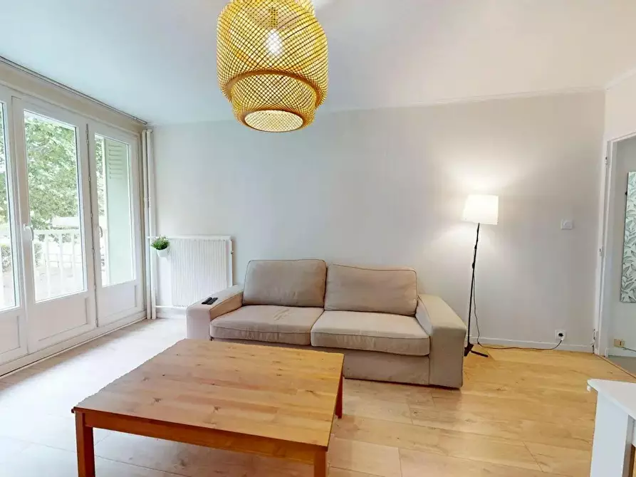 Immagine 8 di Camera in affitto  in Avenue Washington a Grenoble