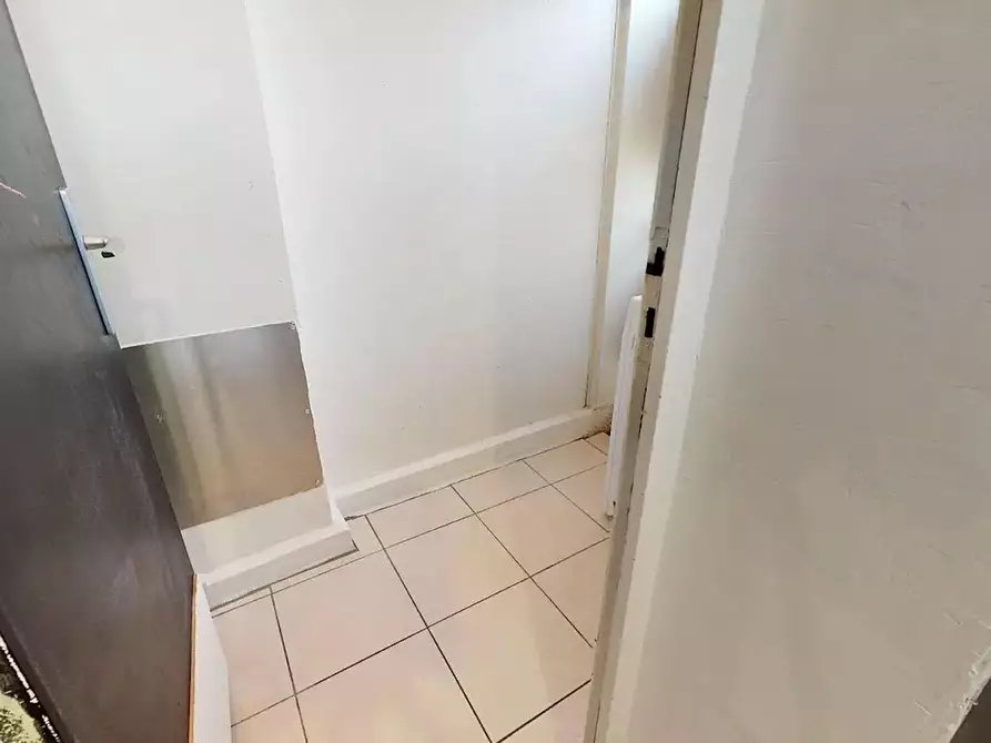 Immagine 9 di Camera in affitto  in Rue du Petit Revoyet a Oullins