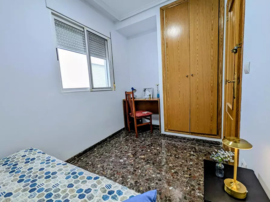 Immagine 3 di Camera in affitto  in Carrer de les Eres a Paterna