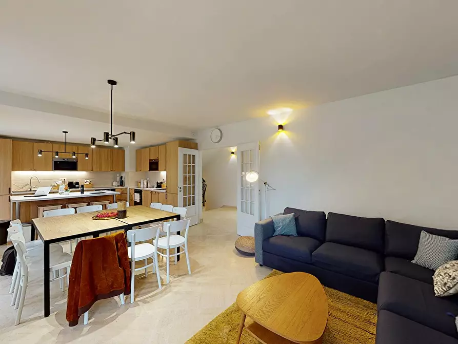Immagine 2 di Appartamento in affitto  in Rue Claude Bernard a Issy-les-Moulineaux