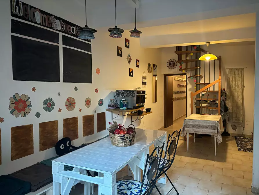 Immagine 9 di Camera in affitto  in Via Broccaindosso a Bologna