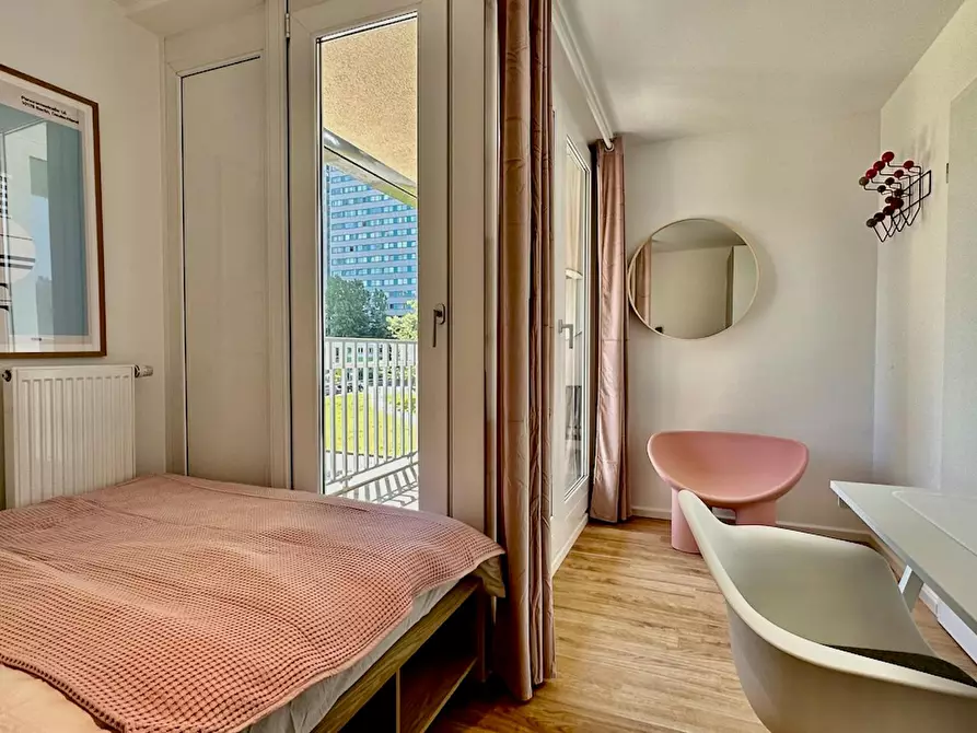 Immagine 4 di Camera in affitto  in Fischerinsel a Berlin