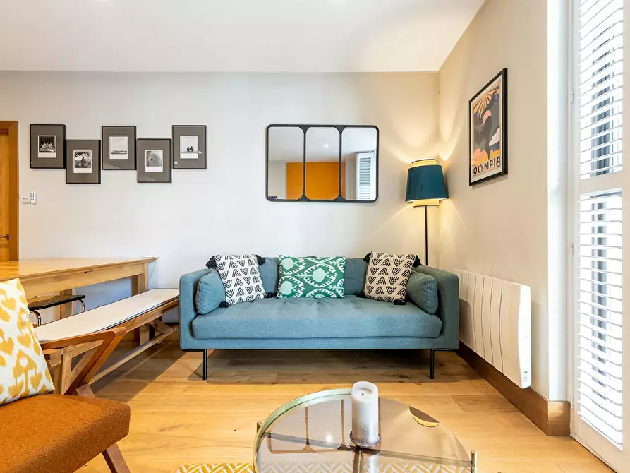 Immagine 1 di Appartamento in affitto  in Islington Green a Islington