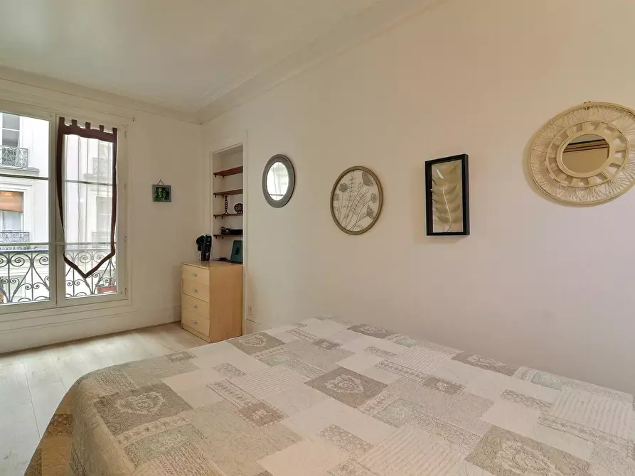 Immagine 8 di Appartamento in affitto  in Rue Mazarine a Paris 06