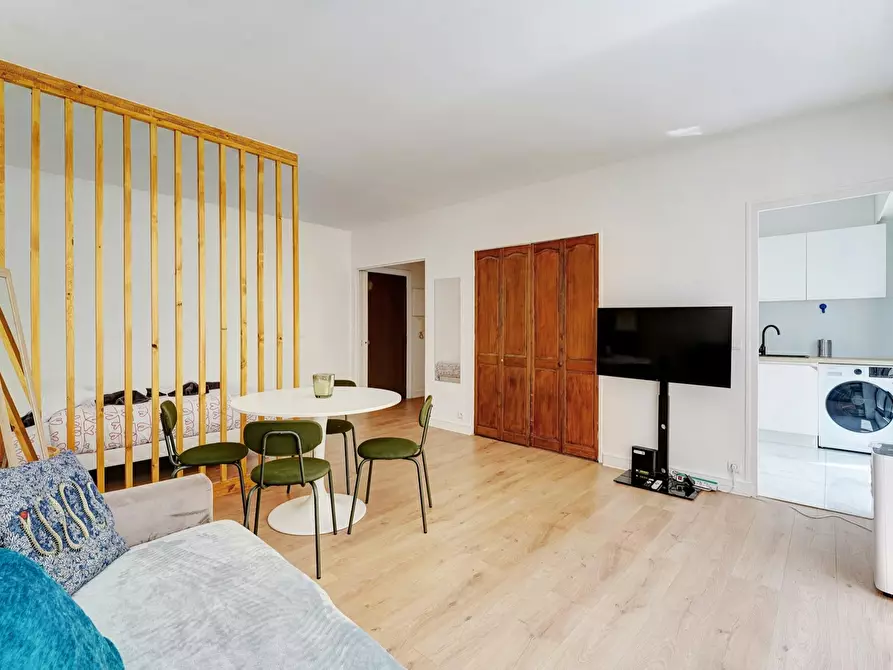 Immagine 4 di Appartamento in affitto  in Rue Nicolo a Paris 16