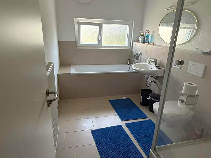 Immagine 8 di Casa indipendente in affitto  in Auf den Schrederwiesen a München