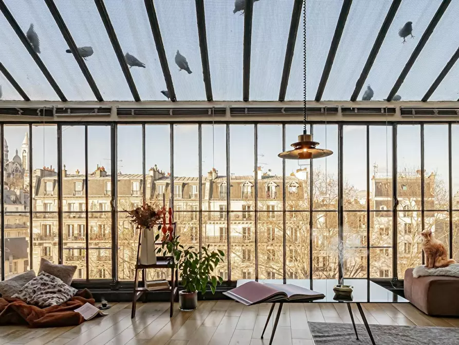 Immagine 1 di Appartamento in affitto  in Boulevard Marguerite de Rochechouart a Paris