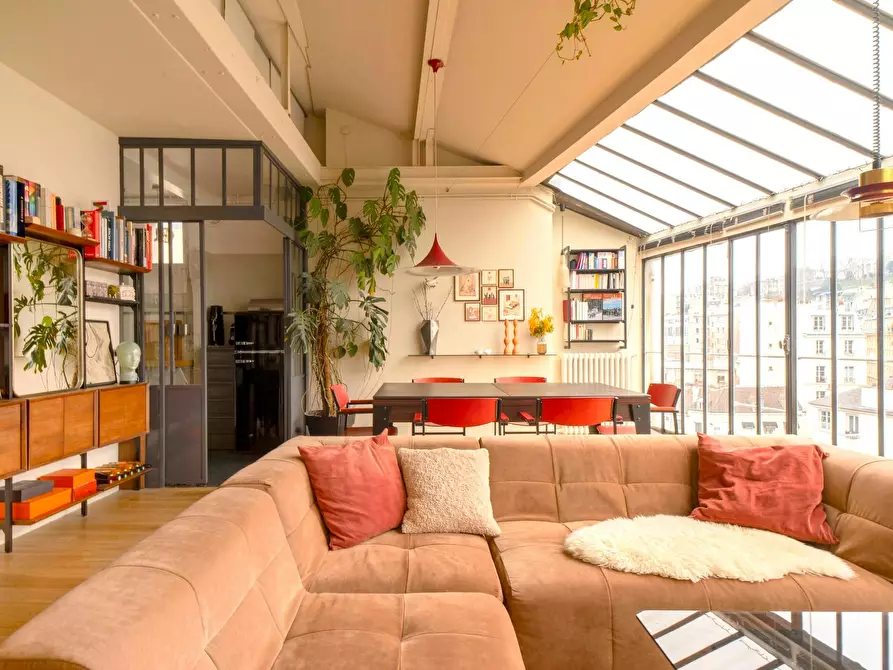 Immagine 2 di Appartamento in affitto  in Boulevard Marguerite de Rochechouart a Paris