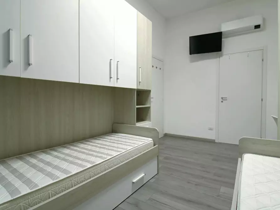 Immagine 3 di Camera condivisa in affitto  in Via Copernico a Milano