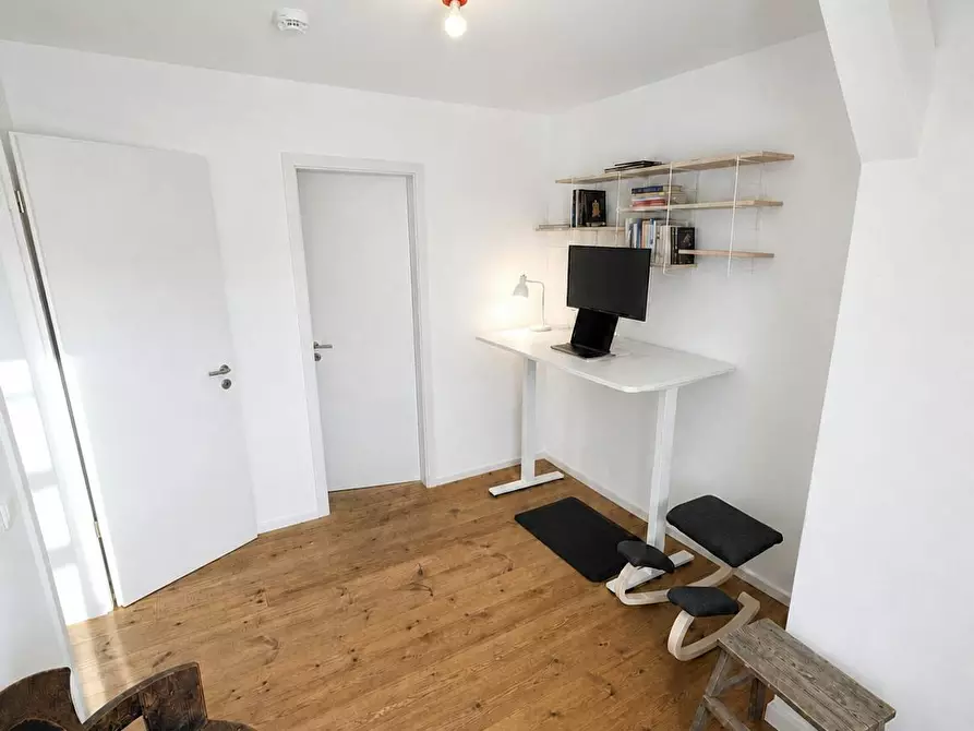 Immagine 7 di Appartamento in affitto  in Holsteinische Straße a Berlin