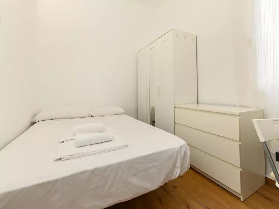Immagine 4 di Appartamento in affitto  in Calle de María de Guzmán a Madrid