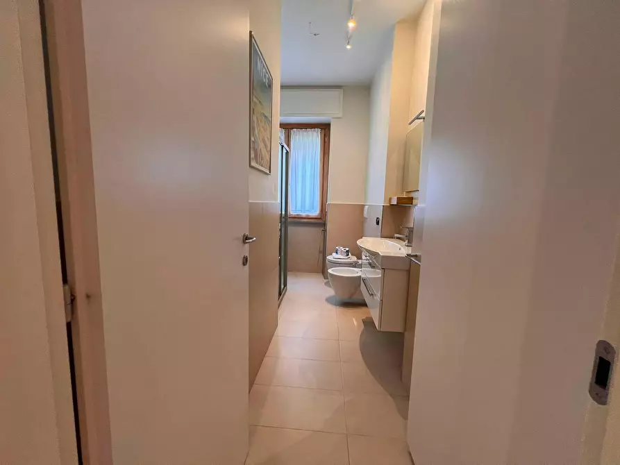 Immagine 6 di Appartamento in affitto  in Via Giovanni da Procida a Milano
