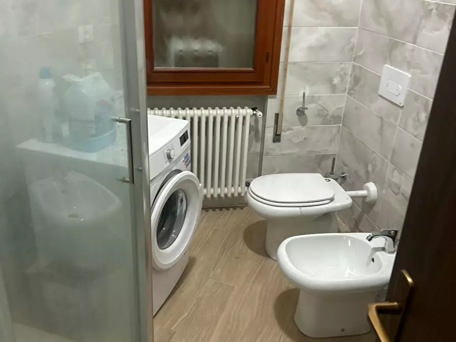 Immagine 1 di Camera in affitto  in Via Manzoni a Montegrotto Terme