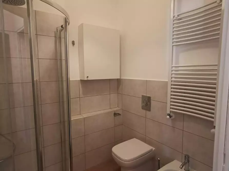 Immagine 5 di Camera in affitto  in Via Martiniana a Torino