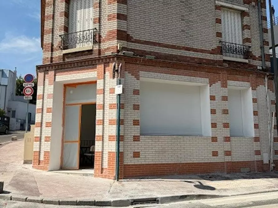 Immagine 9 di Appartamento in affitto  in Rue Gambetta a Suresnes
