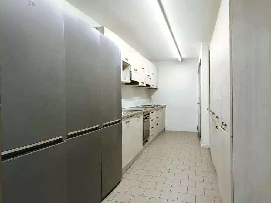 Immagine 10 di Camera condivisa in affitto  in Via Bolama a Milano