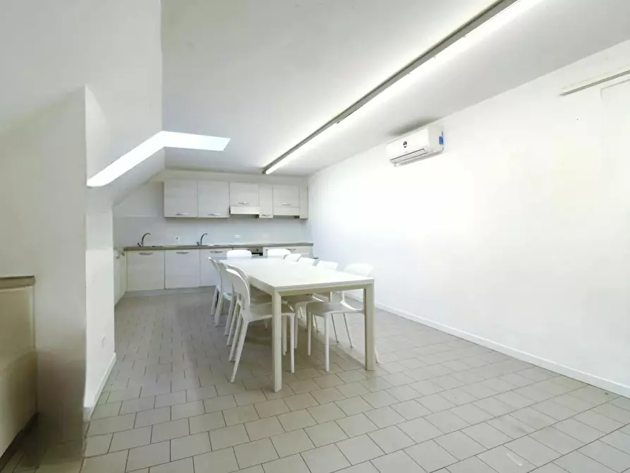 Immagine 7 di Camera condivisa in affitto  in Via Bolama a Milano
