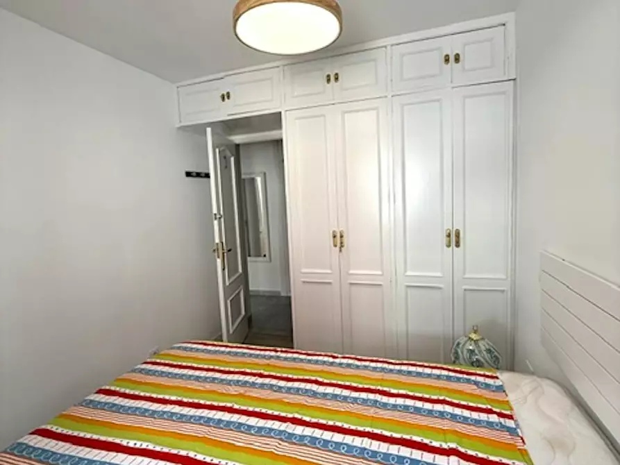 Immagine 3 di Camera in affitto  in Calle de Juan Pascual de Mena a Madrid