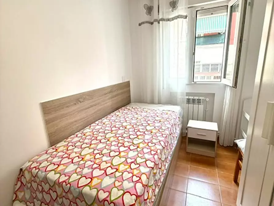 Immagine 2 di Camera in affitto  in Calle de Juan Pascual de Mena a Madrid