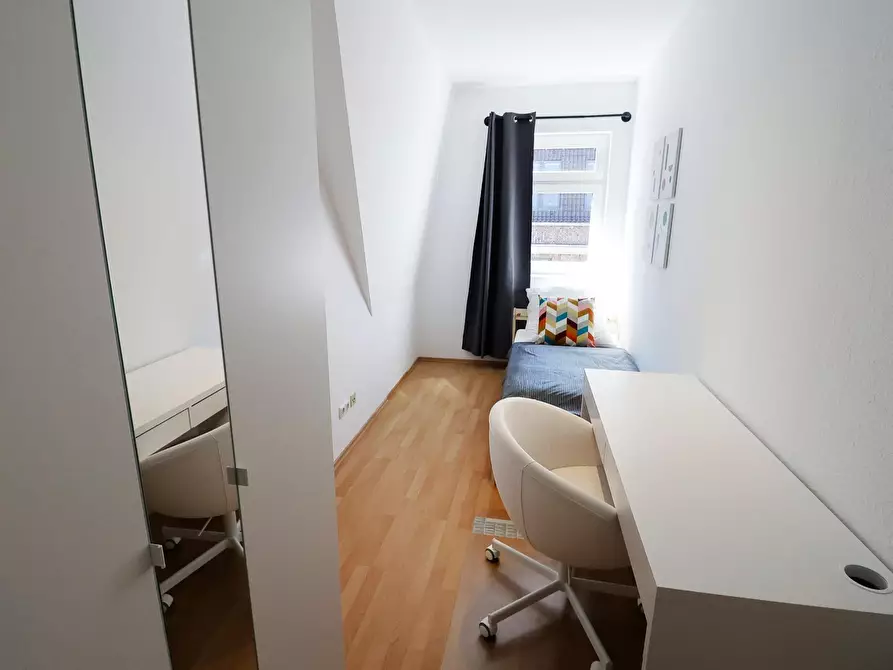 Immagine 1 di Camera in affitto  in Thälmannstraße a Erfurt