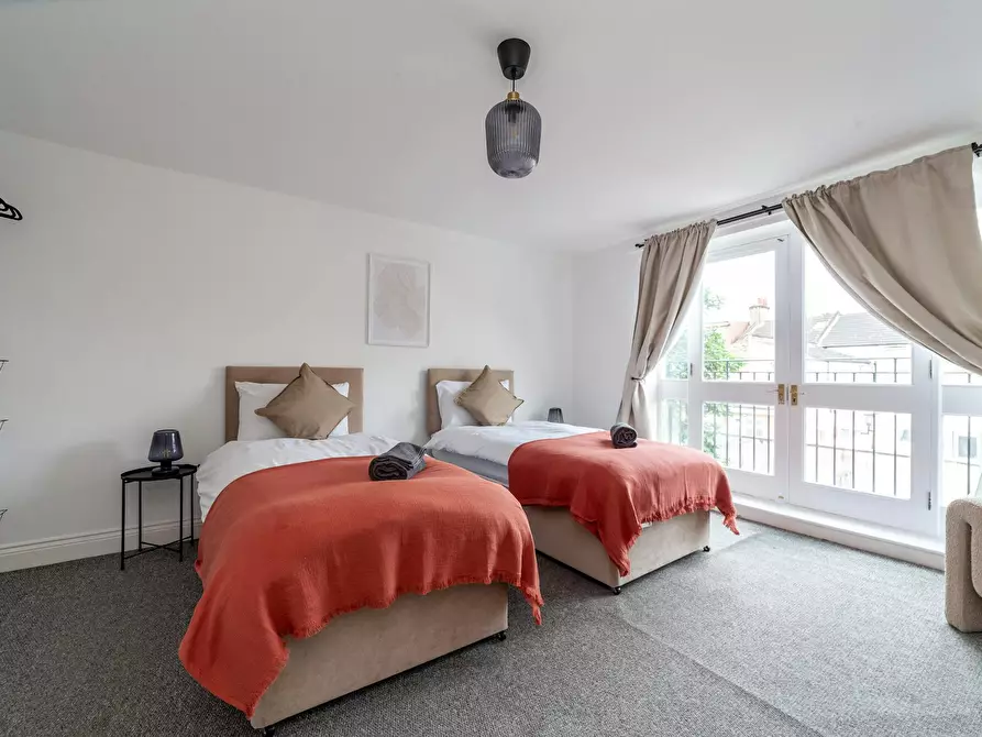 Immagine 4 di Appartamento in affitto  in Hughan Road a Stratford