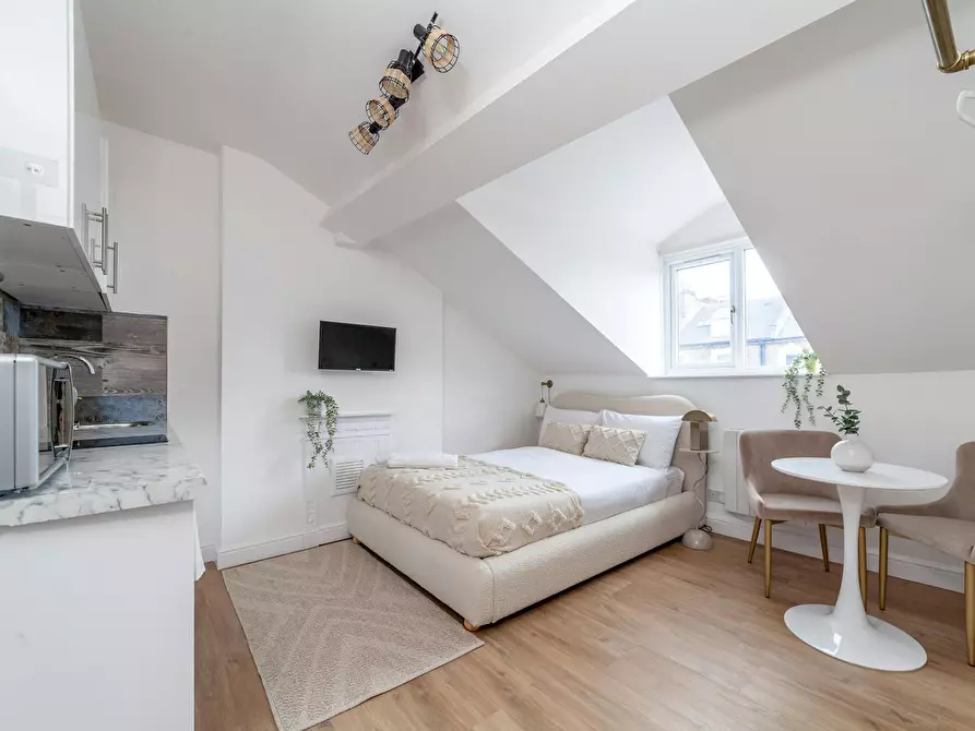 Immagine 1 di Appartamento in affitto  in Finsbury Park Road a Hackney