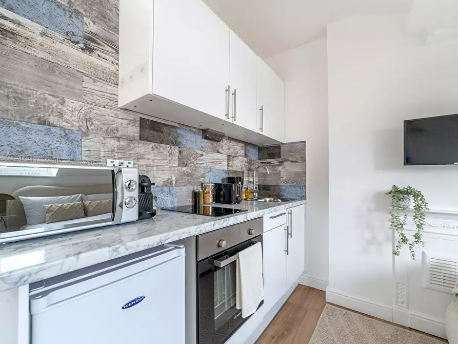Immagine 3 di Appartamento in affitto  in Finsbury Park Road a Hackney