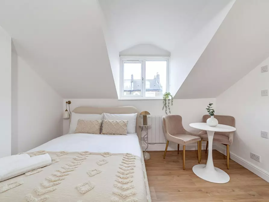 Immagine 5 di Appartamento in affitto  in Finsbury Park Road a Hackney