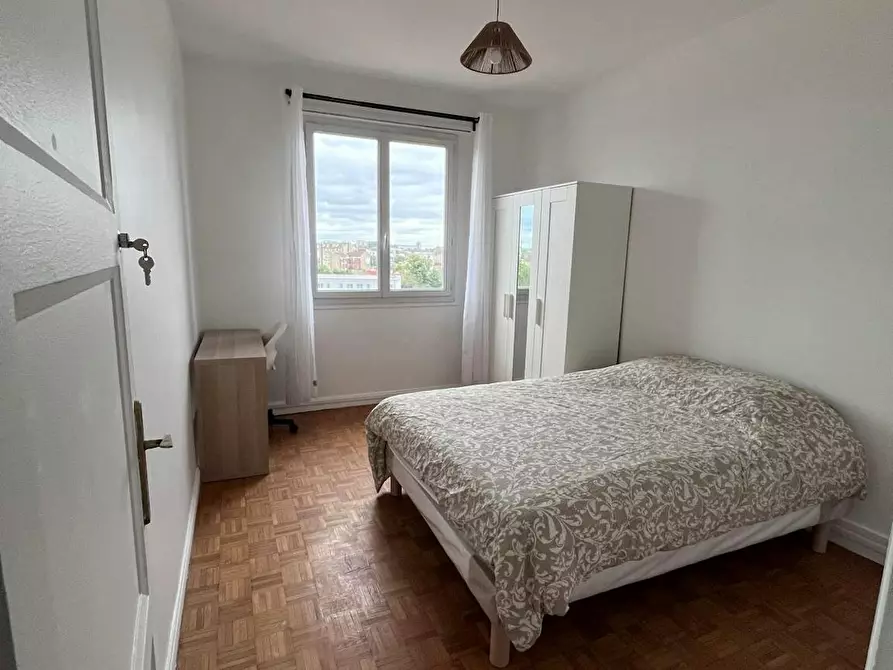 Immagine 1 di Camera in affitto  in Square Michelet a Argenteuil