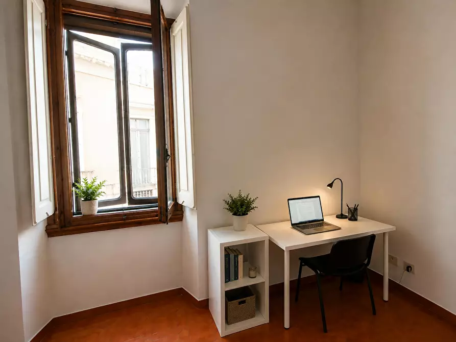 Immagine 4 di Camera in affitto  in Via Dino Compagni a Firenze