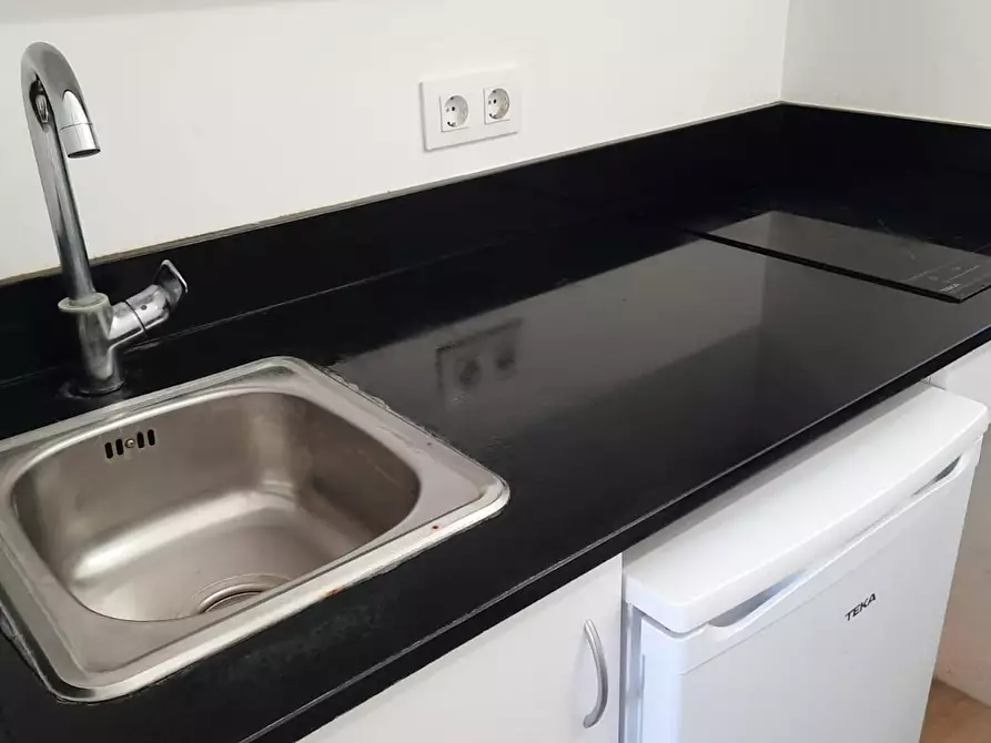 Immagine 3 di Appartamento in affitto  in Carrer de Sant Honorat a Sabadell