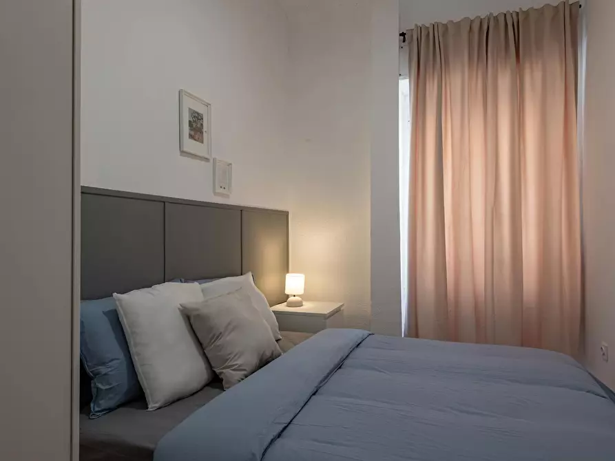 Immagine 3 di Camera in affitto  in Carrer de Sant Mateu a Alicante/Alacant