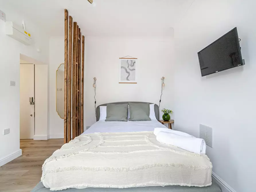 Immagine 6 di Appartamento in affitto  in Finsbury Park Road a Hackney