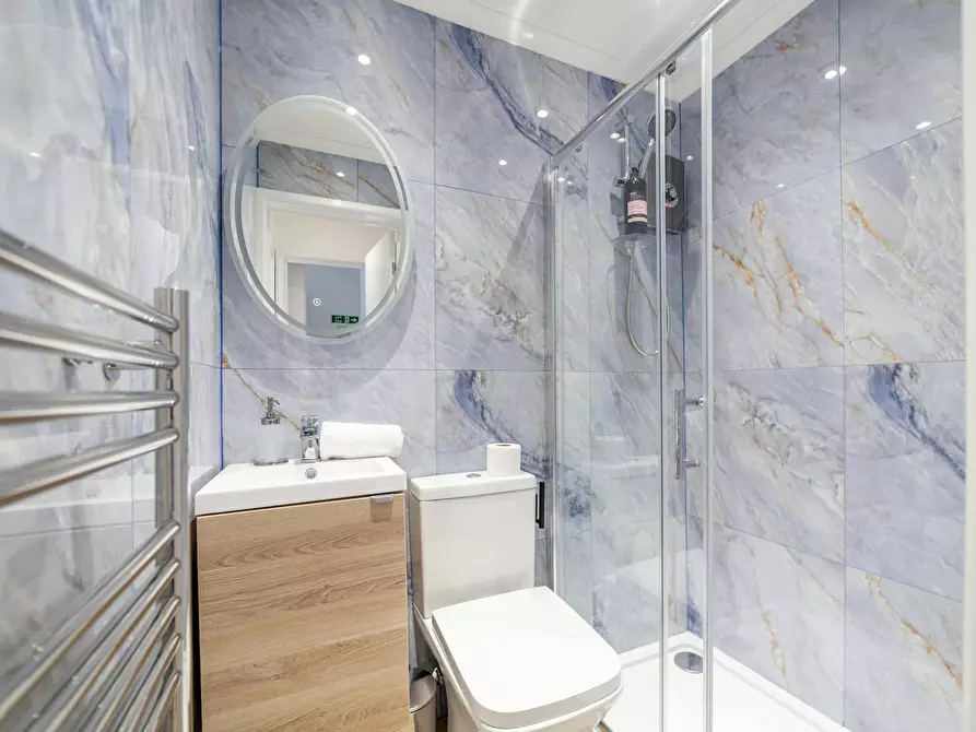 Immagine 7 di Appartamento in affitto  in Finsbury Park Road a Hackney