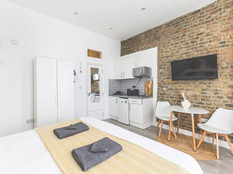 Immagine 7 di Appartamento in affitto  in Fordwych Road a Brent